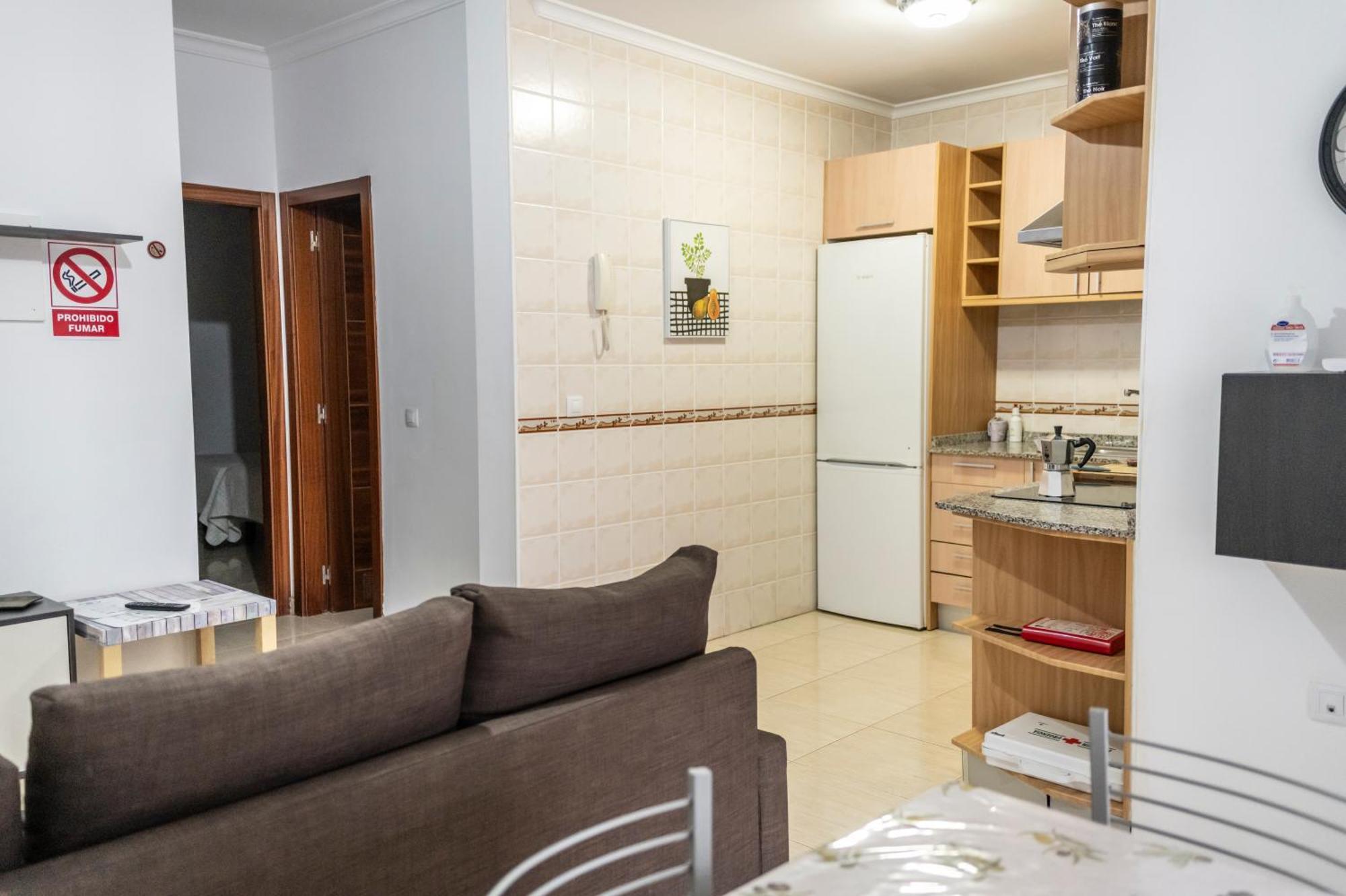 Yesenia Vv Airport Apartment El Matorral Exterior photo